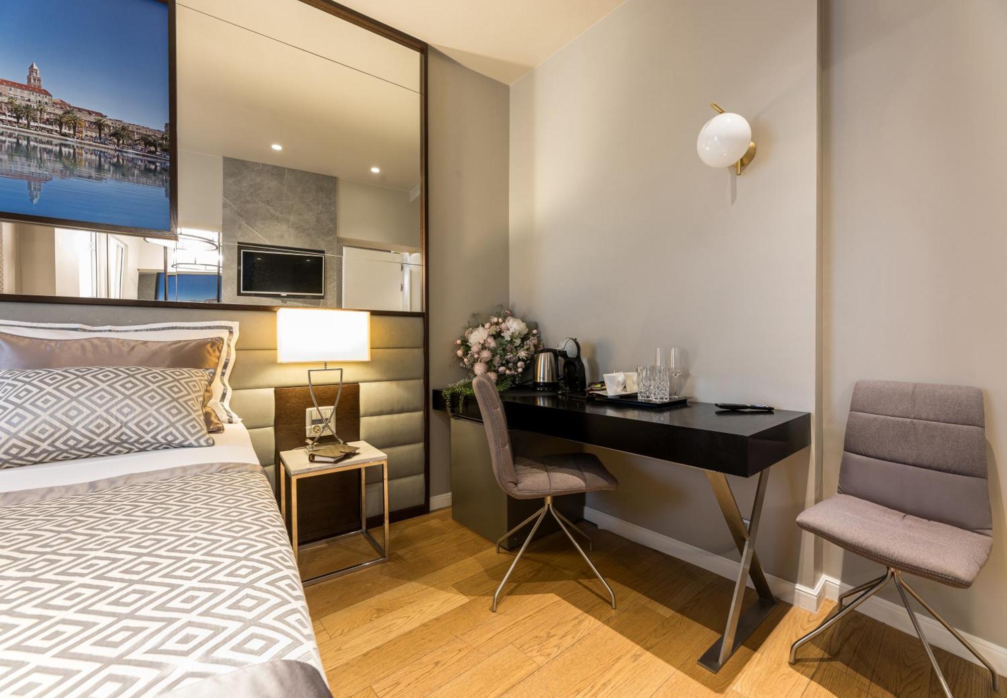 Fortuna Luxury Rooms 1 Сплит Экстерьер фото